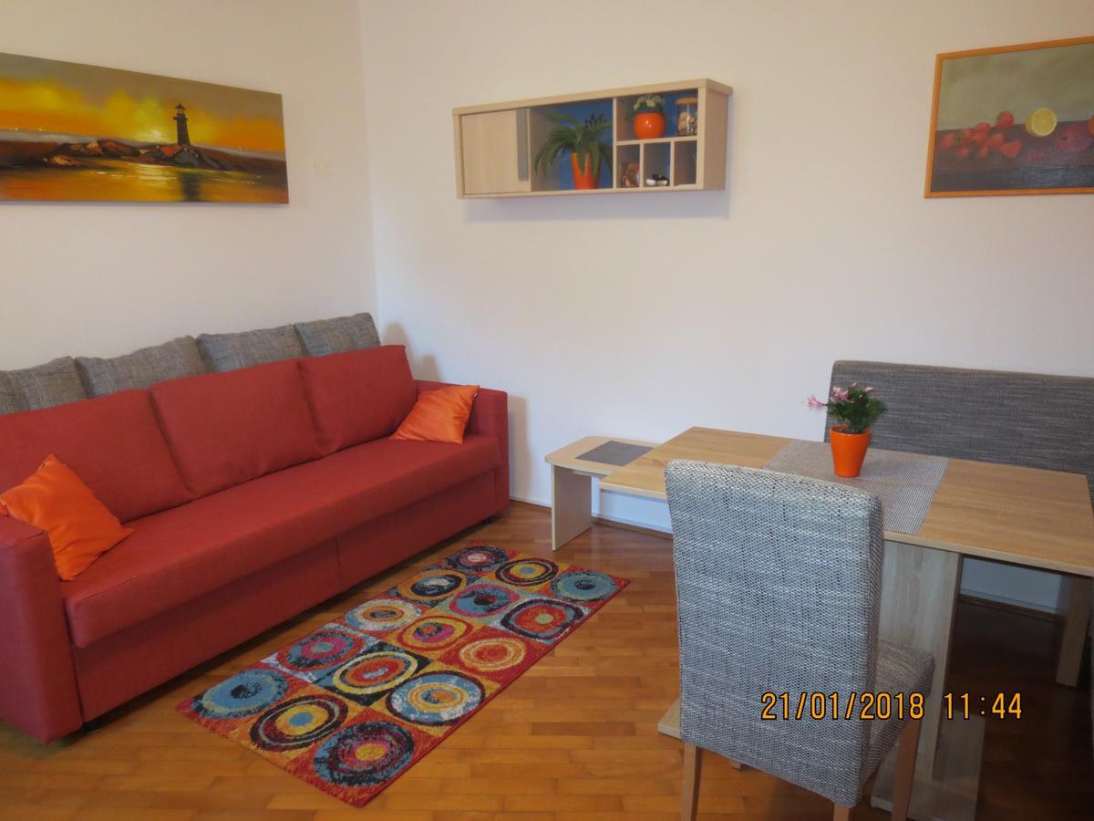 Apartments Vila Marija 伊佐拉 外观 照片