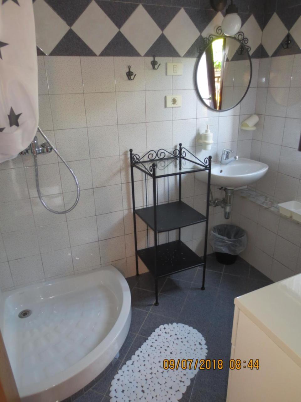 Apartments Vila Marija 伊佐拉 外观 照片