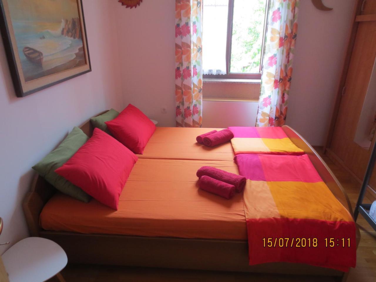 Apartments Vila Marija 伊佐拉 外观 照片