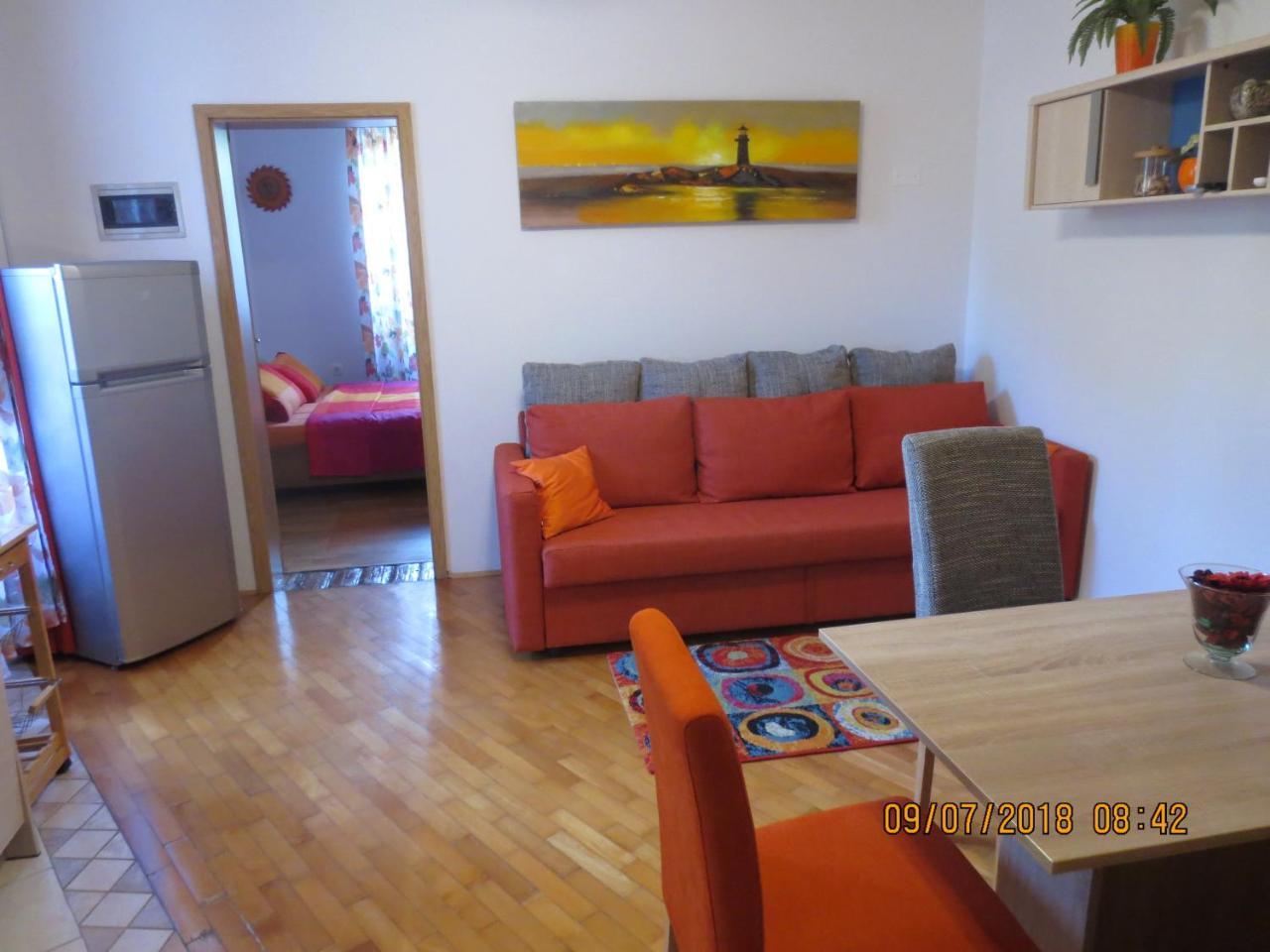Apartments Vila Marija 伊佐拉 外观 照片