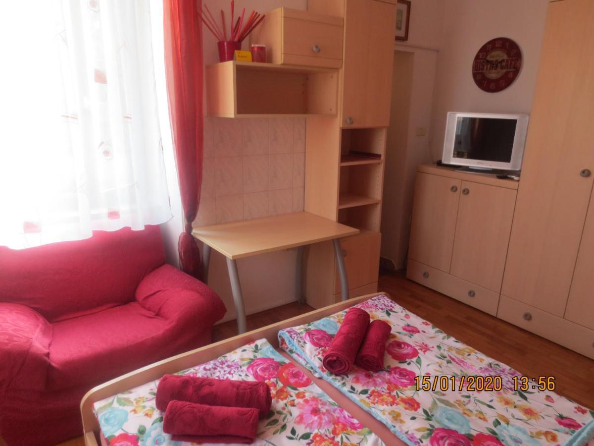 Apartments Vila Marija 伊佐拉 外观 照片